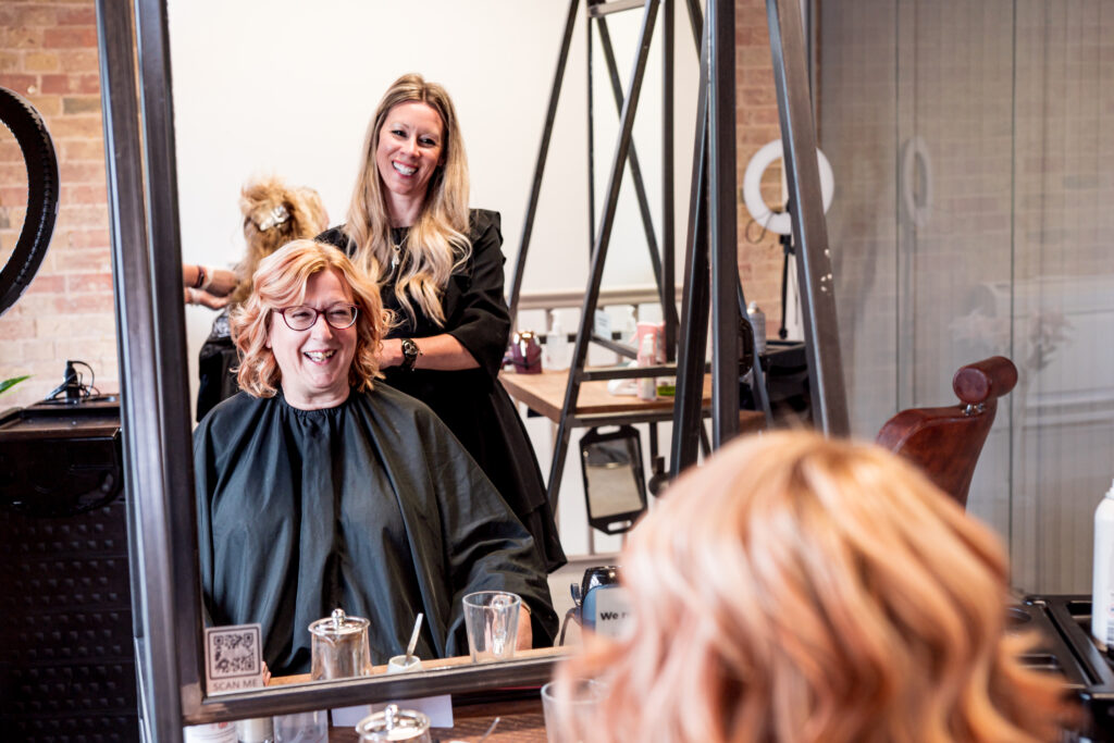 hair dresser near milton keynes